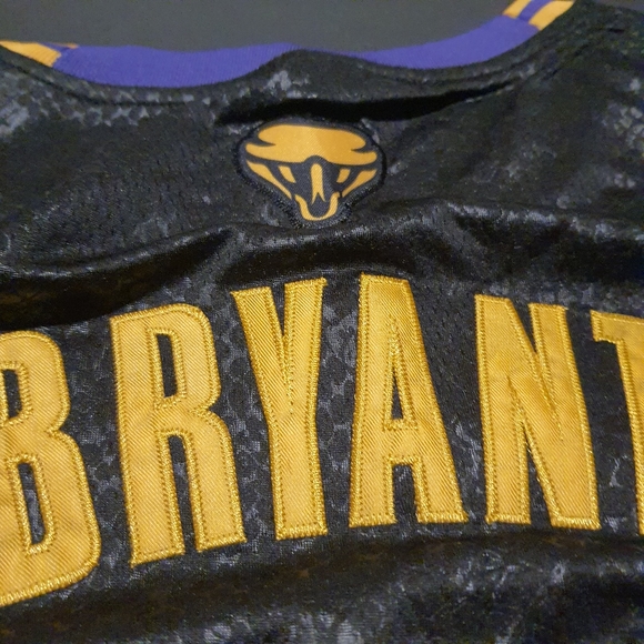 New Kobe Bryant Mamba 24 Jersey Authentic - Picture 7 of 9